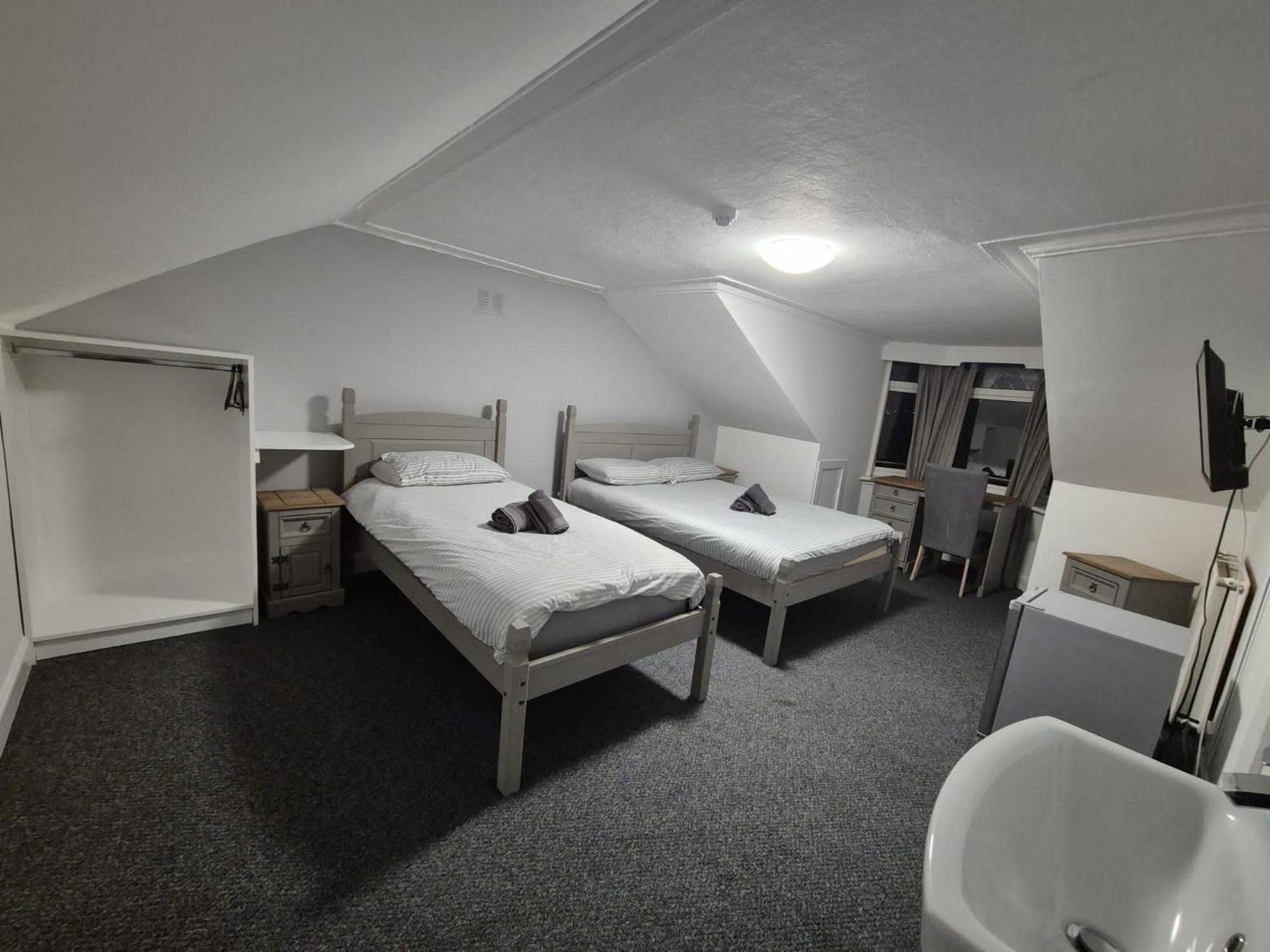 The Queens Hotel Cardenden 외부 사진