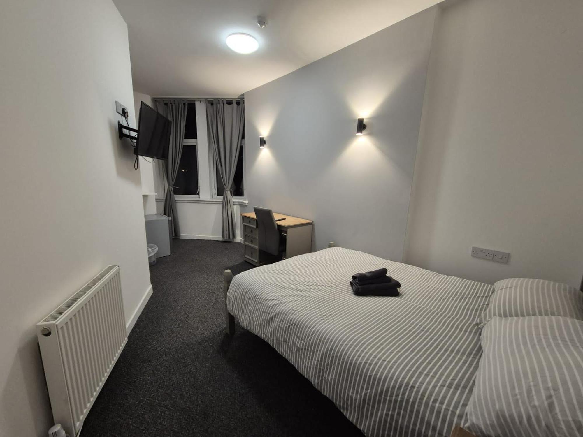 The Queens Hotel Cardenden 외부 사진